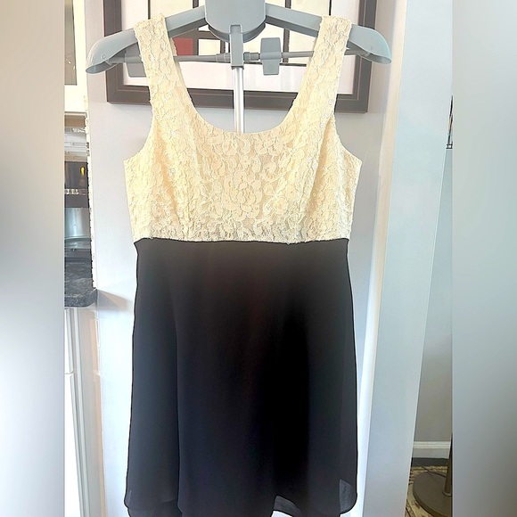 Vintage Mint CDC Evening Lace Bodice Cocktail Dress – Mid-Late 1990s – Size 8" - Picture 3 of 11